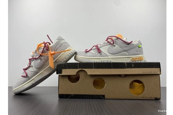 DJ0950-114 Lot Low 35 Dunk Nike O-W 0210